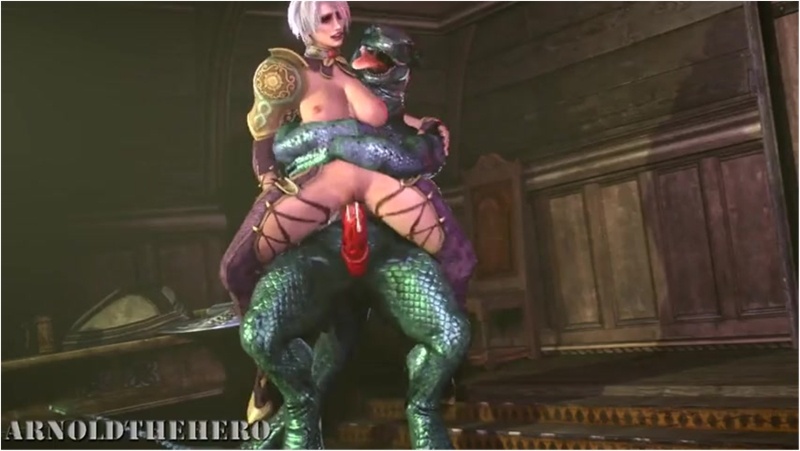 Ivy Valentine sitting on Lizard