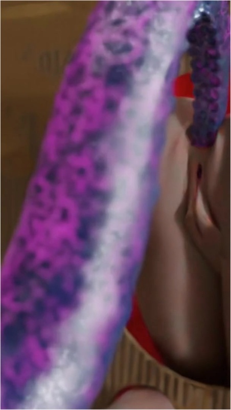 Tentacle Machine-Inside the box